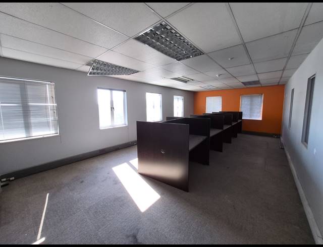 249M² OFFICE TO LET IN RIVONIA